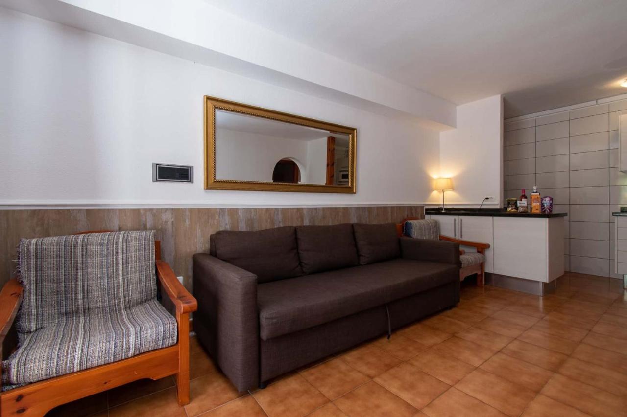 1 Bed Apartment Near The Pool Playa de las Américas Exterior foto